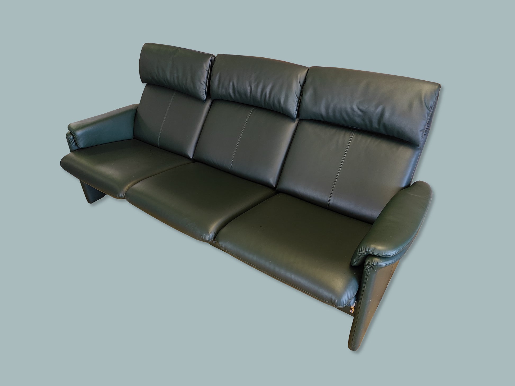 ER205 City Sofa