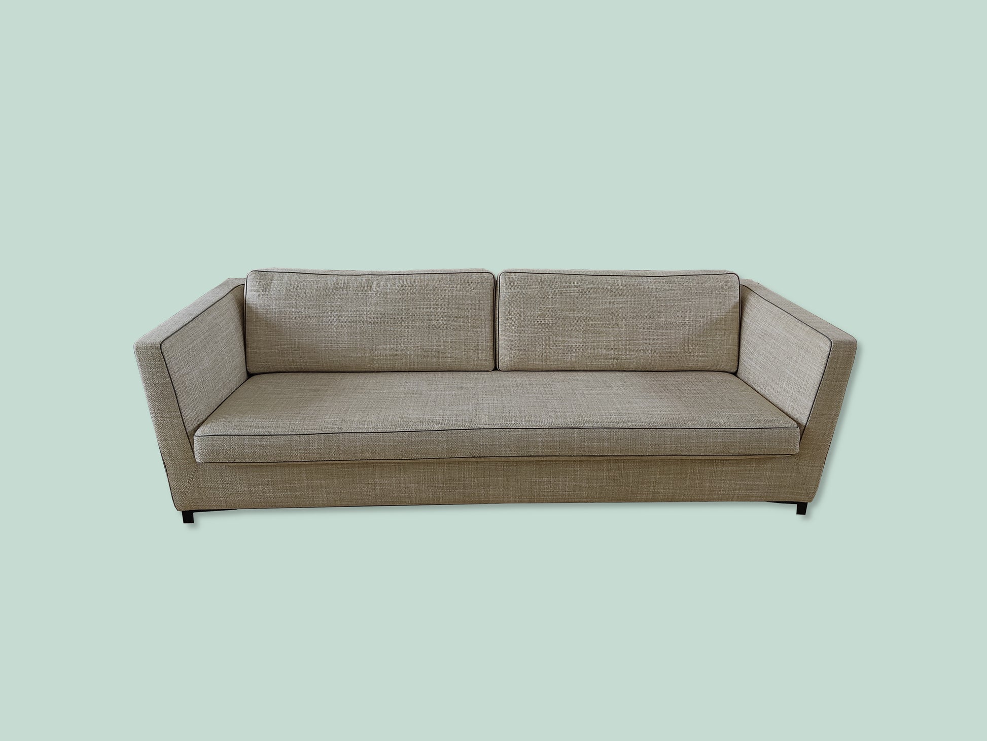 CK710 Hailey Sofa