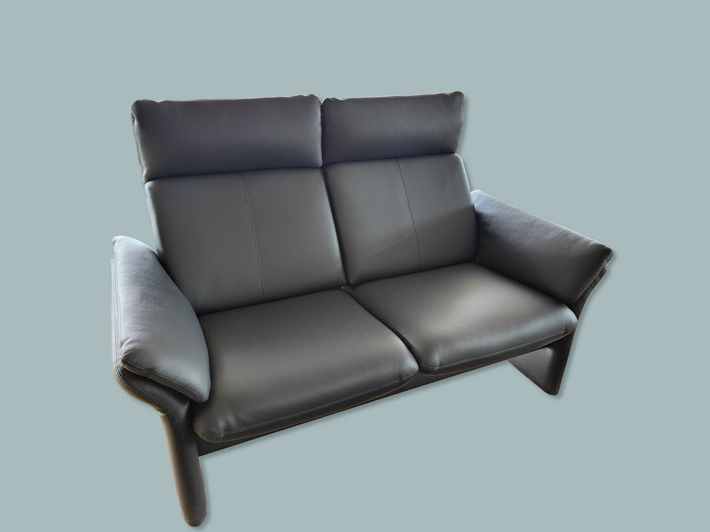 ER309 Avignon Sofa