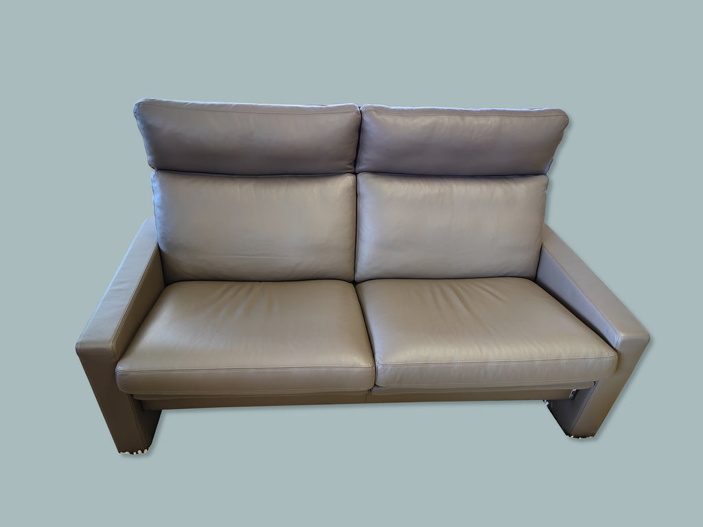ER250 Manhattan Sofa