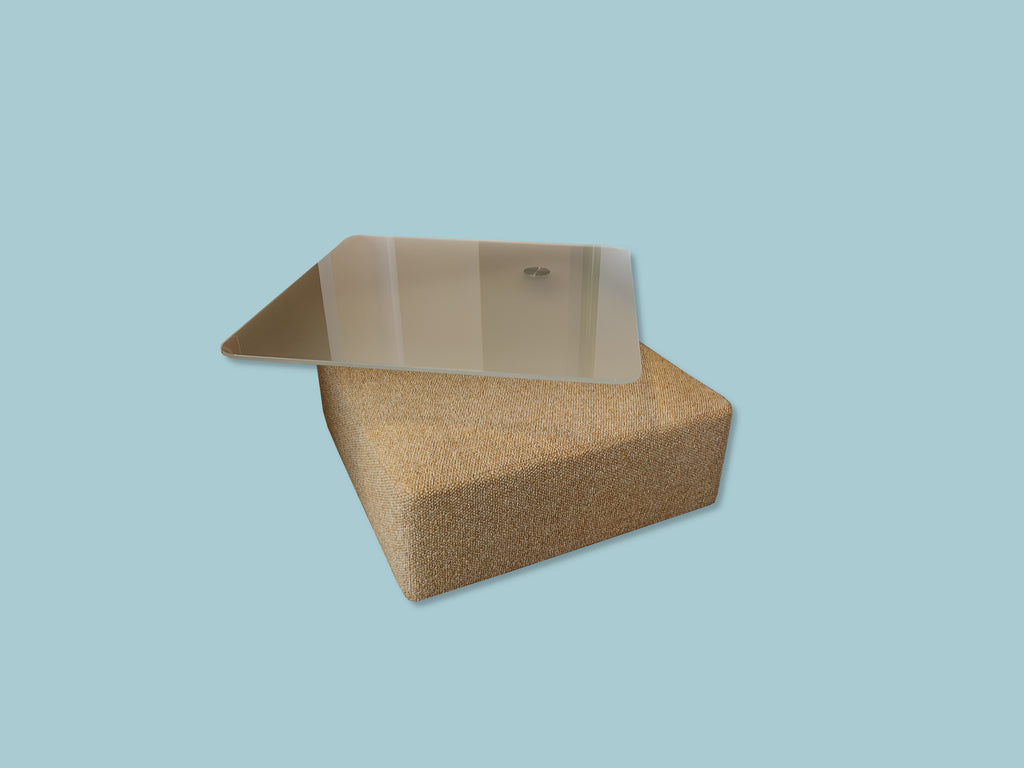 CT224 Tisch mit Glasplatte