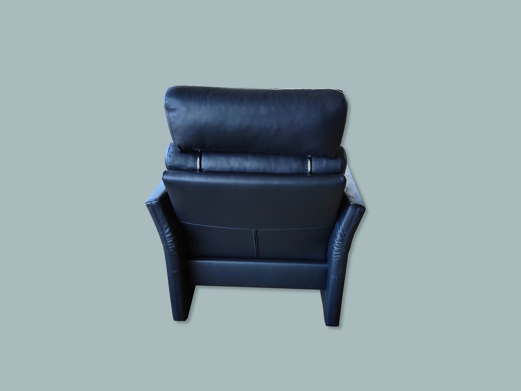 ER175 Varese Sessel mit Hocker