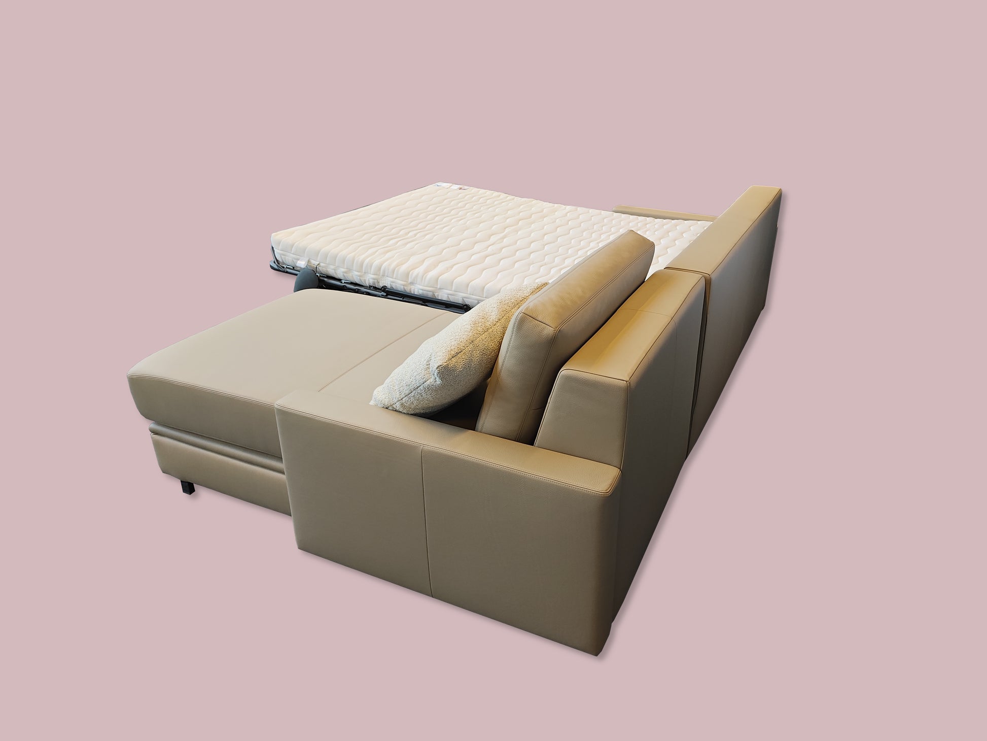 ES900 Bettanreihsofa mit Longchair