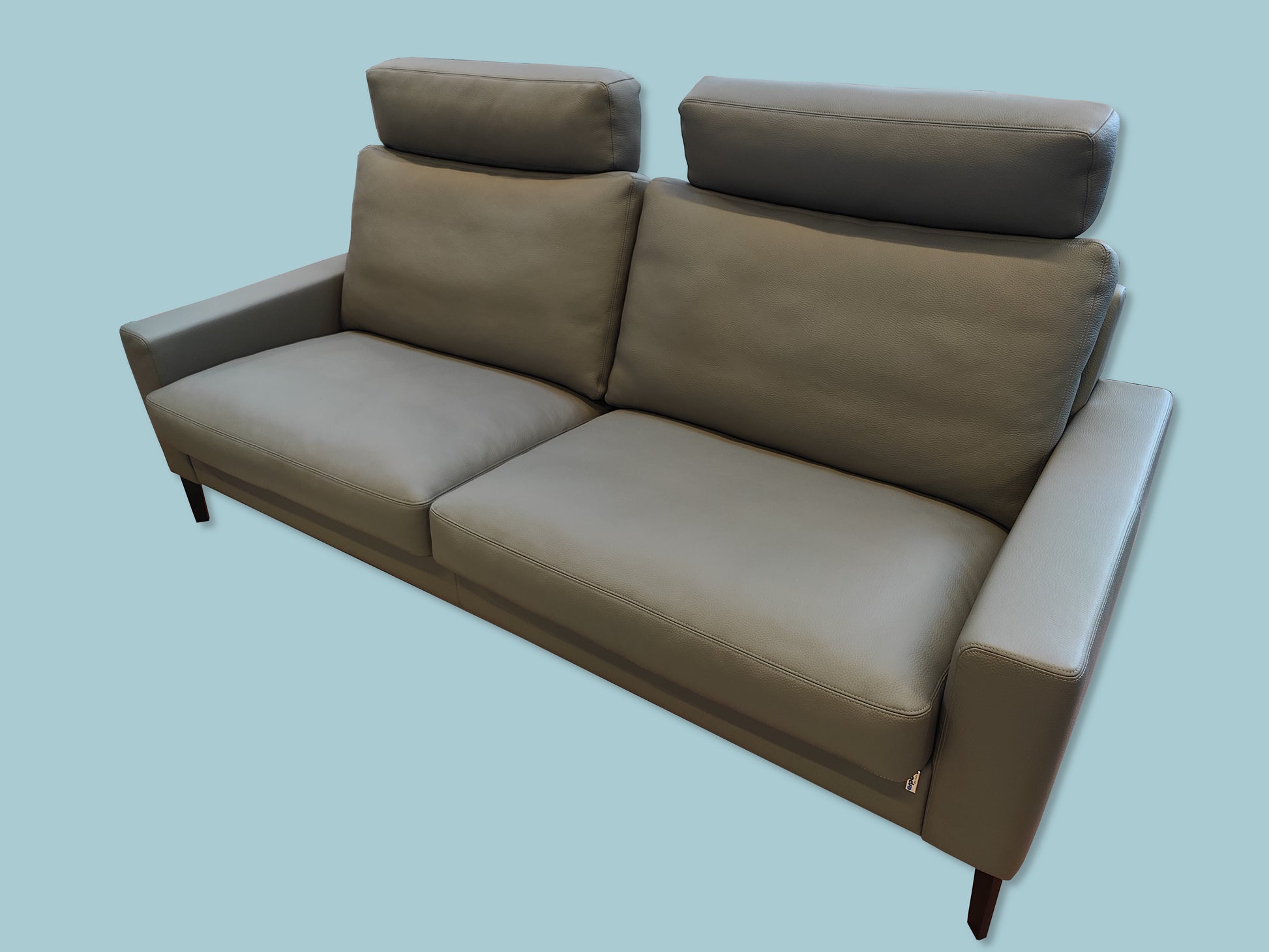 CL500 Sofagruppe mit Glastisch