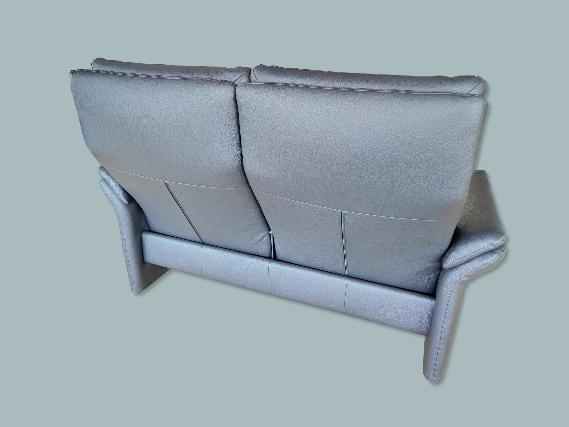 ER309 Avignon Sofa